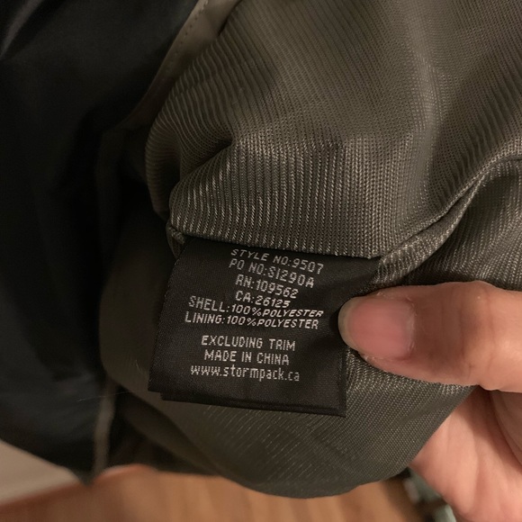 Storm pack polyester jacket size XL - Picture 4 of 4